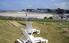 Rez de jardin piscine et plage