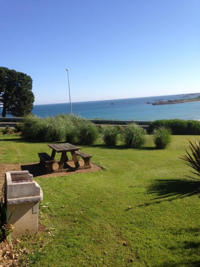 Appartement Rez de jardin piscine et plage à Trévou-Tréguignec Extérieur photo