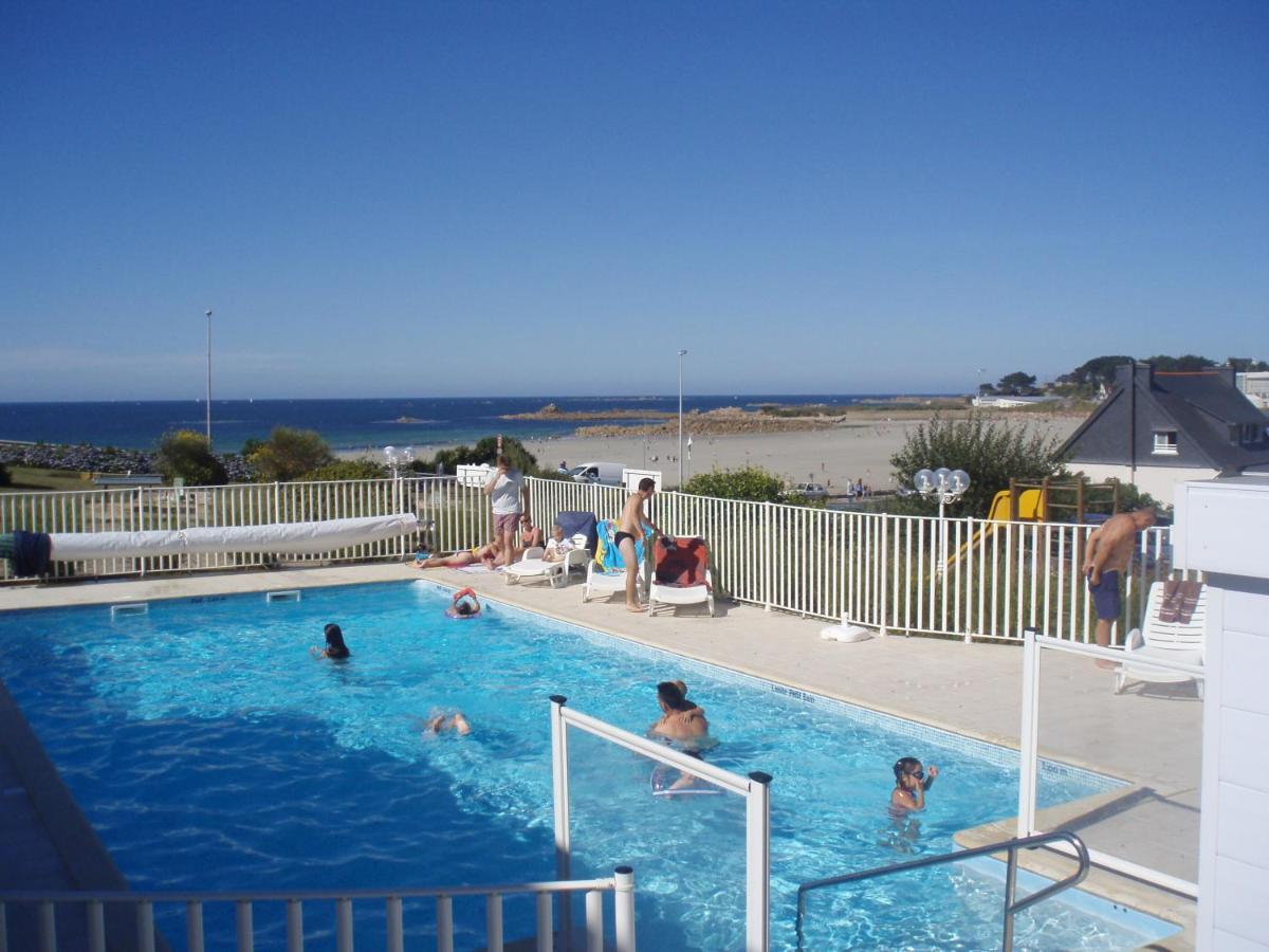 Appartement Rez de jardin piscine et plage à Trévou-Tréguignec Extérieur photo