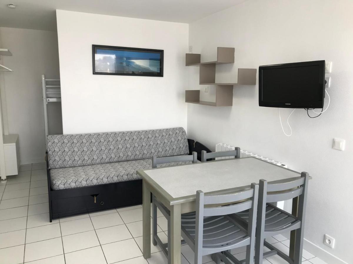 Appartement Rez de jardin piscine et plage à Trévou-Tréguignec Extérieur photo